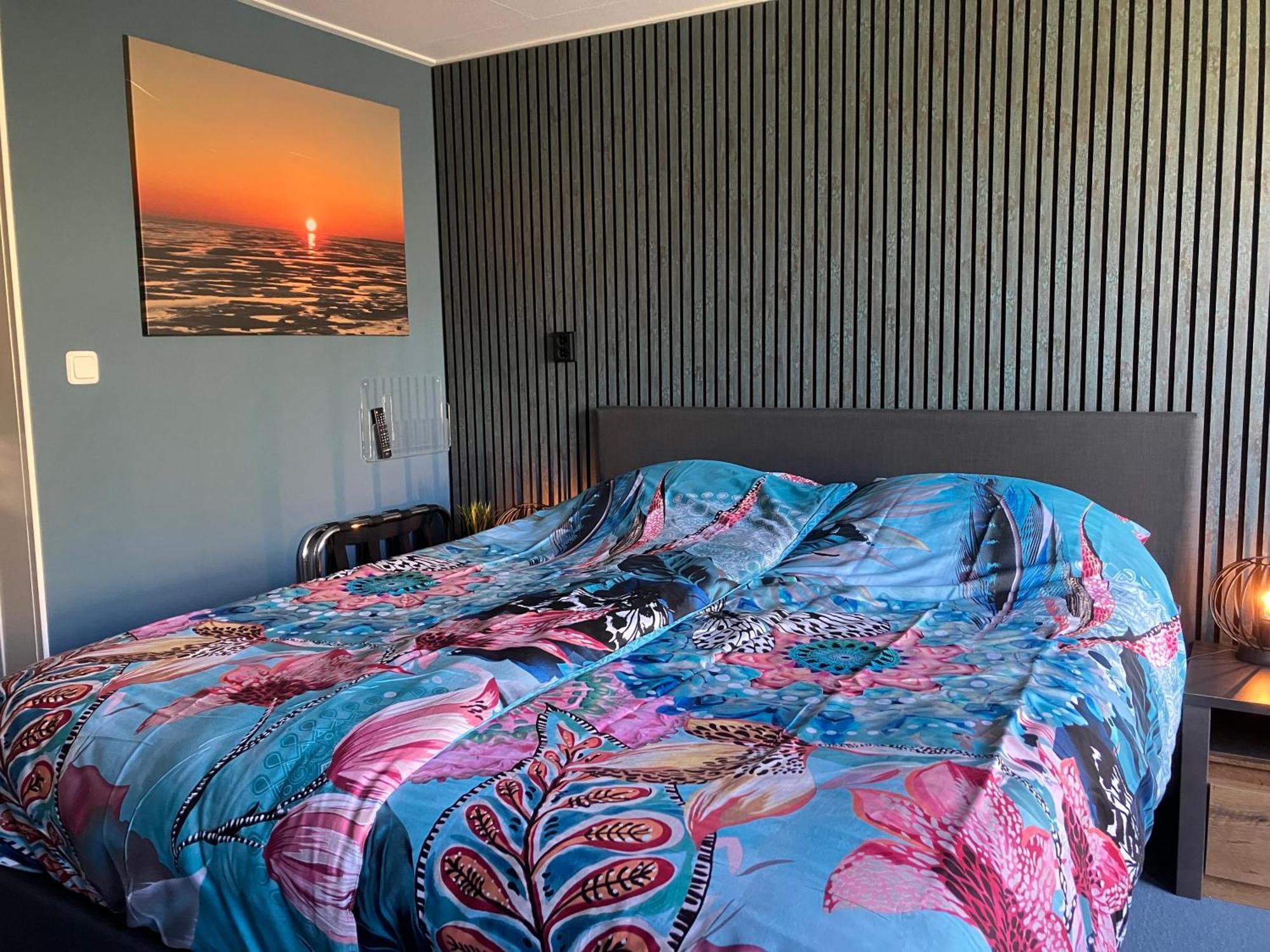 Hotel Dichtbijzee Oosterend  Екстер'єр фото